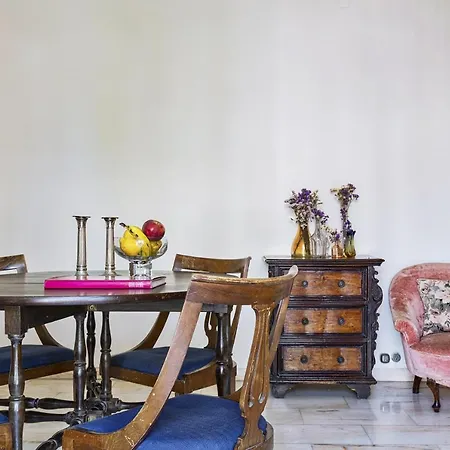 Relax In Giardino A Due Passi Dal Porto By Wonderful Italy Apartment
